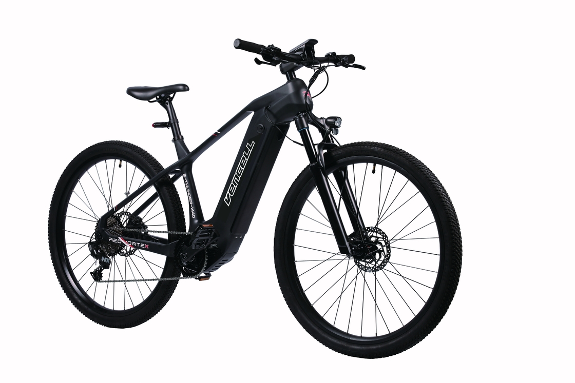 Black Carbon Frame Sepeda gunung bertenaga listrik dengan kinerja rem cakram hidrolik dan kapasitas baterai 36V 15,6Ah